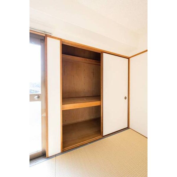 セザール鶴川ガーデンヒルズ0601号室 収納