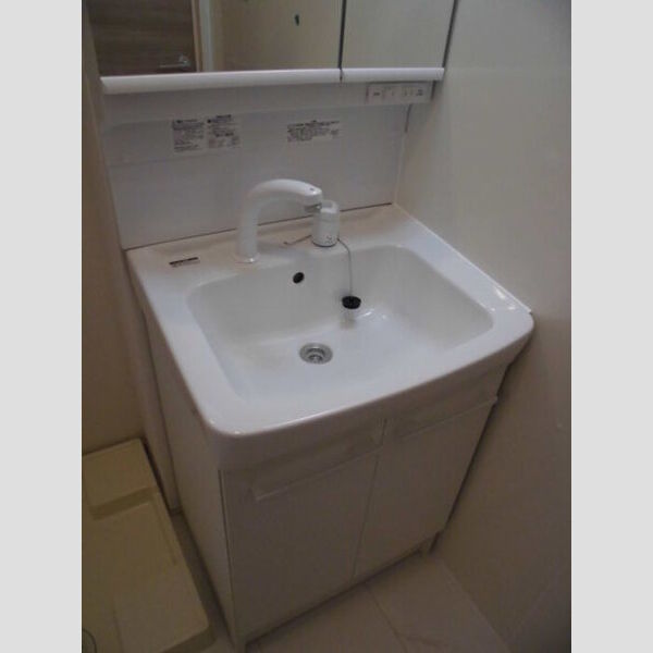 Azalea辻前　B102号室 洗髪洗面化粧台