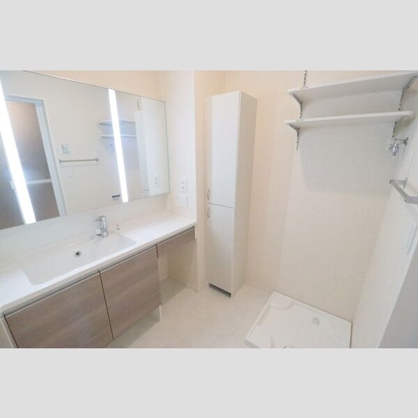 plume101号室 洗髪洗面化粧台