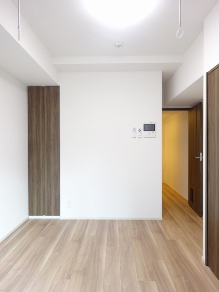 ＡＺＥＳＴ関内507号室 リビング