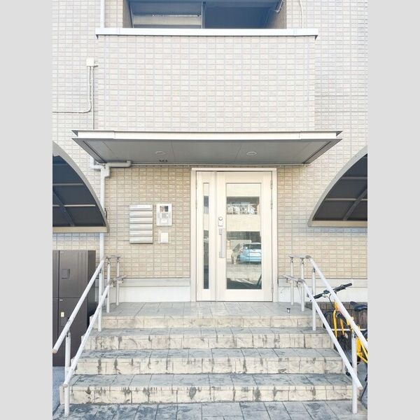 アンクレージュ　A/BA-202号室 A棟出入口