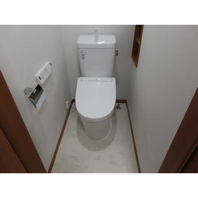 練馬区土支田2丁目戸建て トイレ