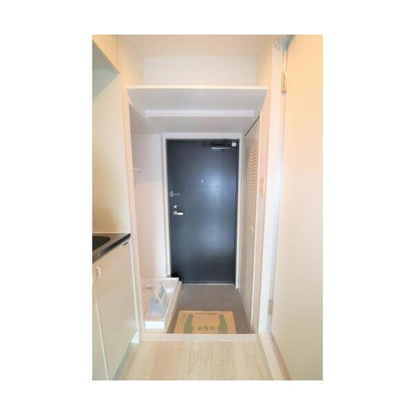 サークビルズ 玄関