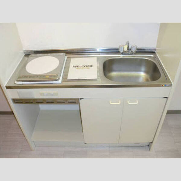 メゾンシャレー208号室 システムキッチン(IHコンロ)