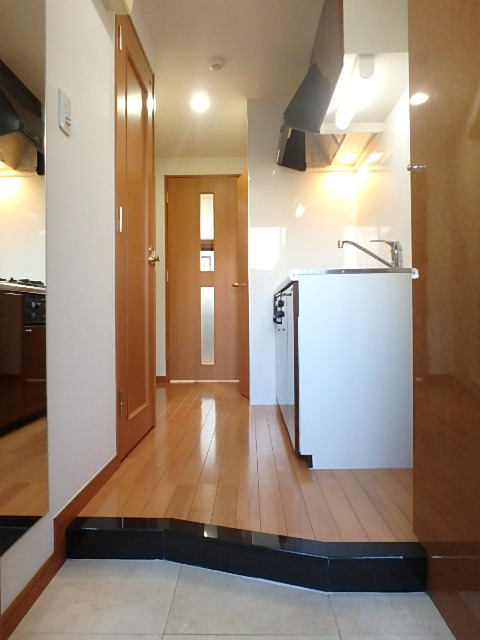 グランド・ガーラ西新宿East 毎日通る玄関はこちらです