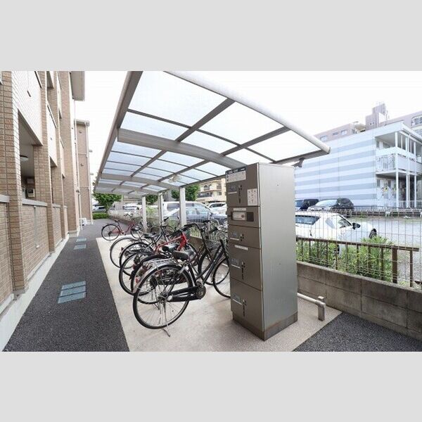 アルシュ　川201号室 駐輪場