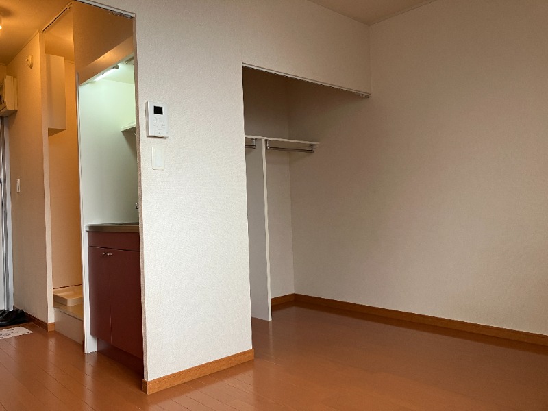 プランドール鶴間1階 同建物別部屋の参考画像