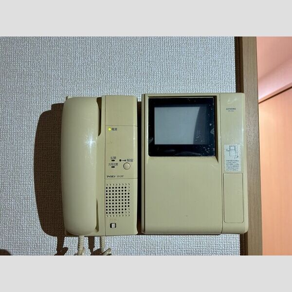 イマヴリューマンション106号室 TVインターホン