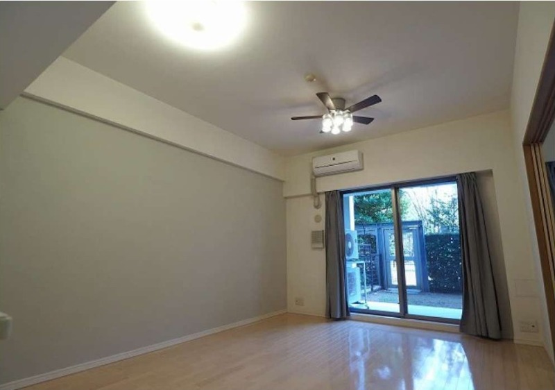 コロンブスシティ　ガーデンサイド３番館1階 部屋その他