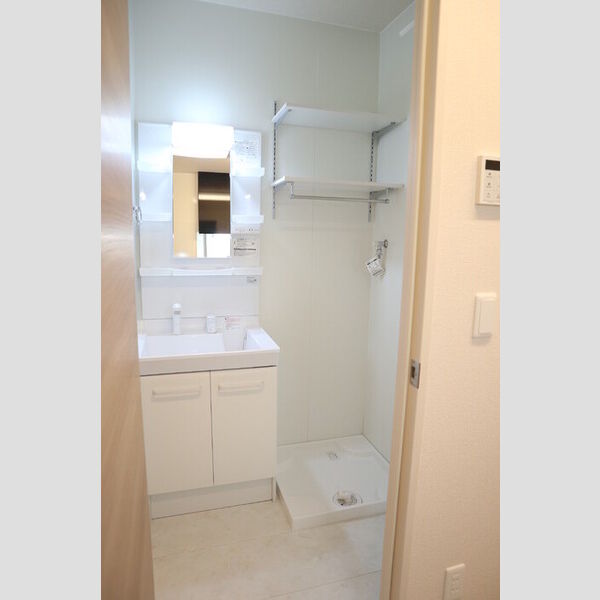 エルヴィータ 洗髪洗面化粧台