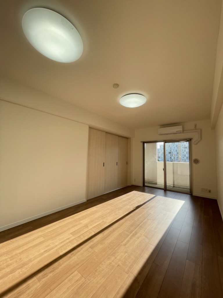 ヴィア・シテラ赤坂8階 リビング