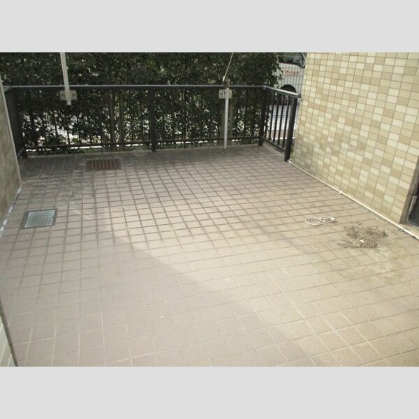 モア・ステージ西千葉001号室 テラス