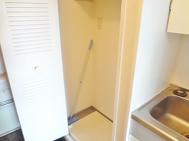 日神パレステージ武蔵関公園0403号室 室内洗濯機置場