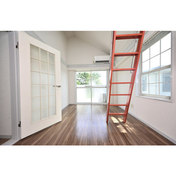 コーラル鵠沼 リビング