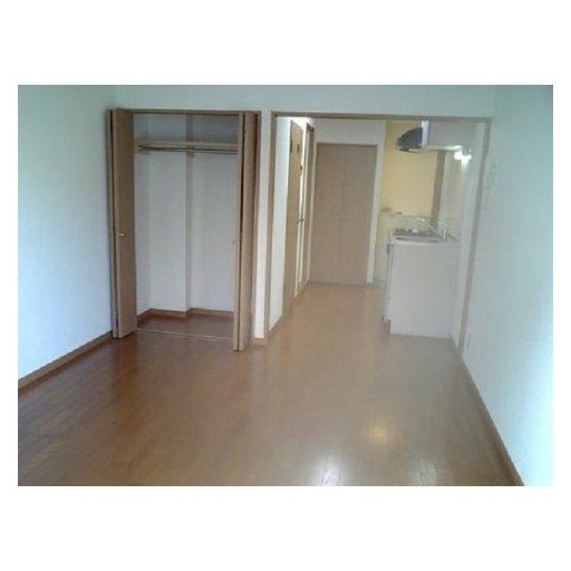 新氷五番館 収納