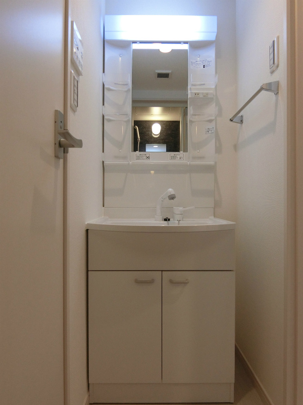 リブリ・リア コート3階 洗面