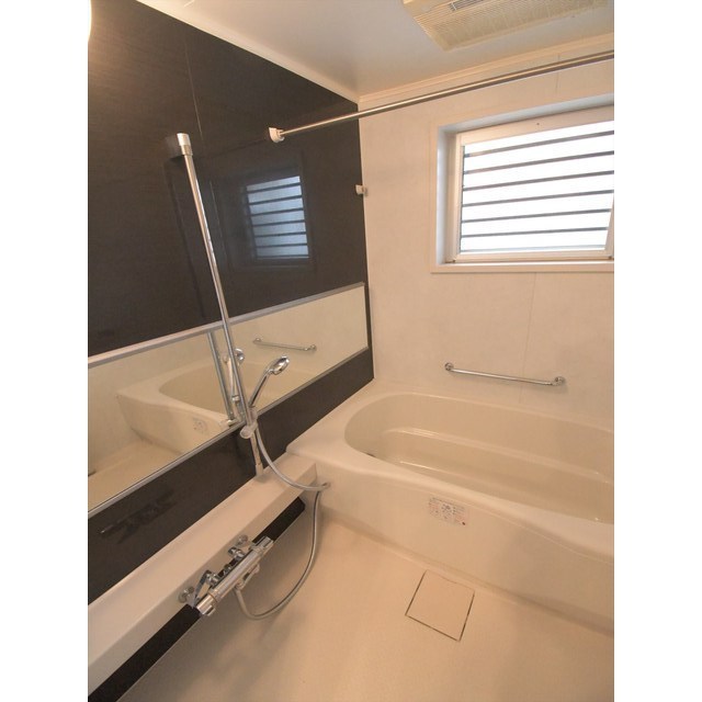 プラチナコート広尾0304号室 お風呂