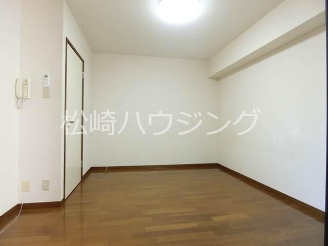ドルチェ中野 内観
