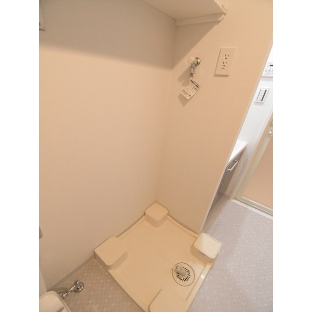 ＧＥＮＯＶＩＡ東中野ｓｋｙｇａｒｄｅｎ0703号室 室内洗濯機置場