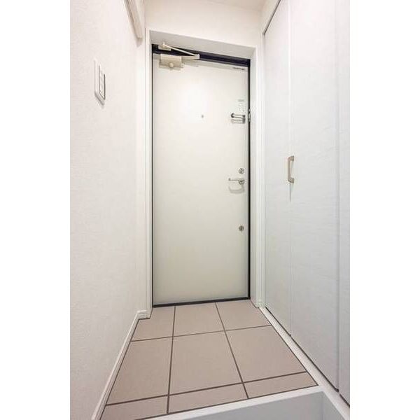Le　Grand横浜南0301号室 玄関