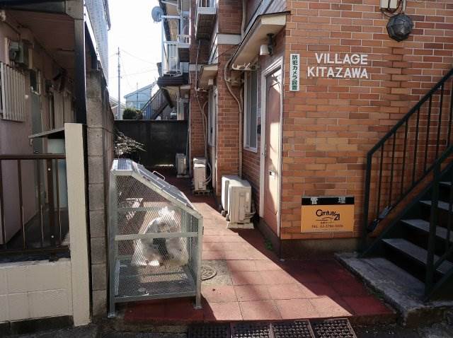 ヴィレッジ北沢2階 エントランス