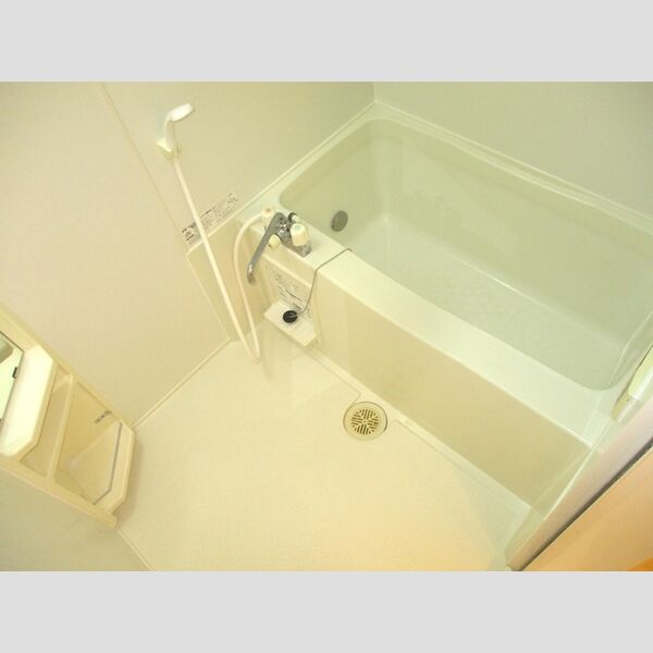 ラプランタン　B 浴室