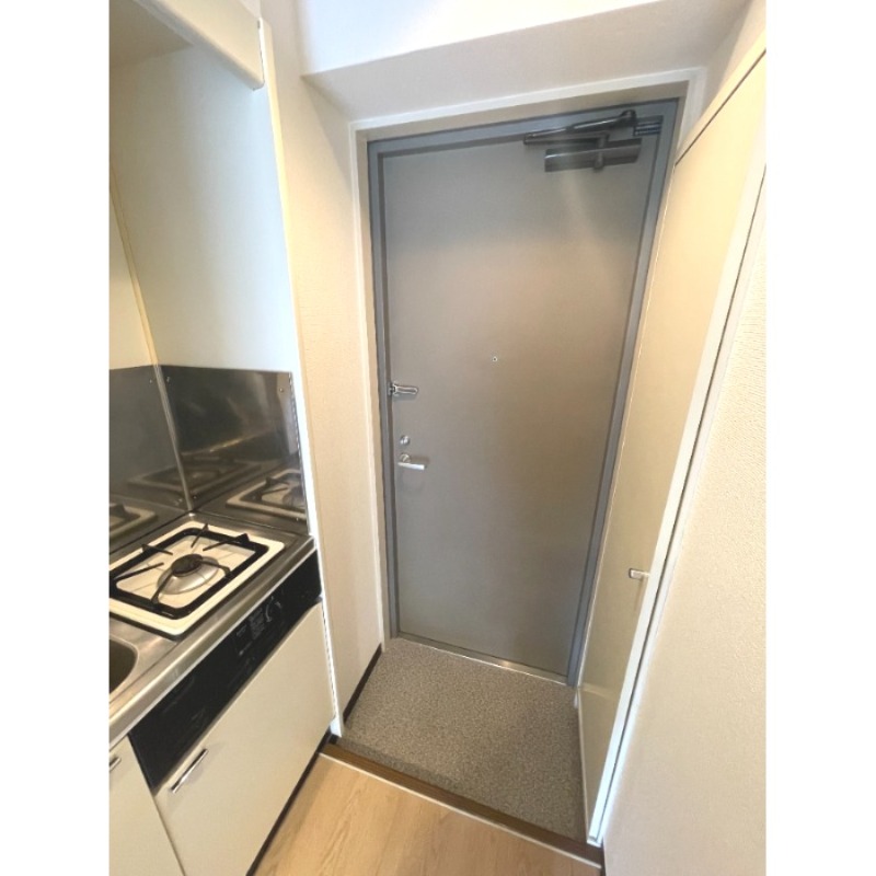 イーストアベニュー2階 ※同タイプの違うお部屋のお写真です。
