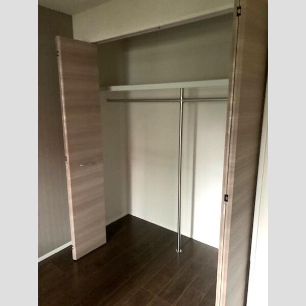 WHITE BIRCH102号室 クローゼット