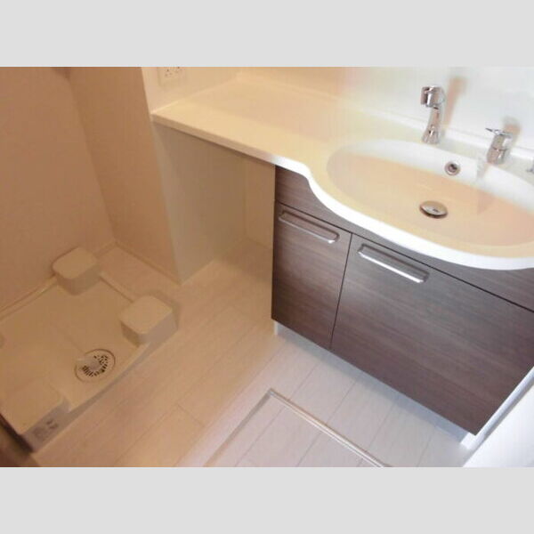 ルーチェB201号室 201　洗面室