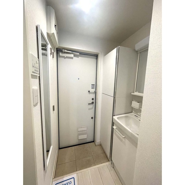 パークアレイ笹塚203号室 玄関