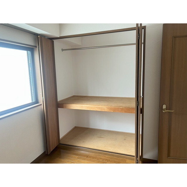 アビタシオン松原(旧クレベール松原)2階 収納