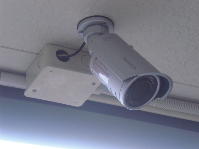 レオパレスしんでん中山105号室 防犯カメラ設置済み