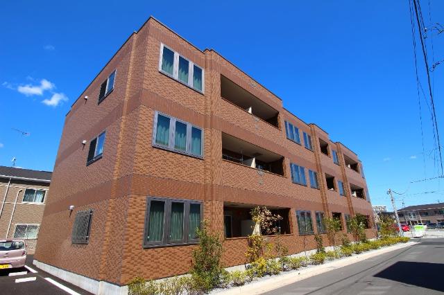 Ｅｒfolg 外観写真（昼）