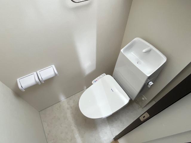 （仮称）小田原市飯泉アパート新築工事103号室 トイレ（イメージ）