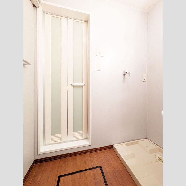 ア・ラ・モード ミシマ 洗面