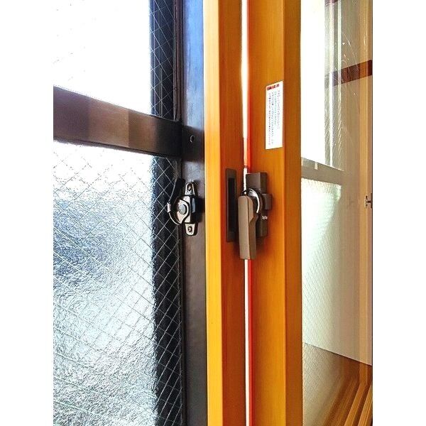 第三藤ビル401号室 二重サッシで冷暖房効率と防音性がアップ!