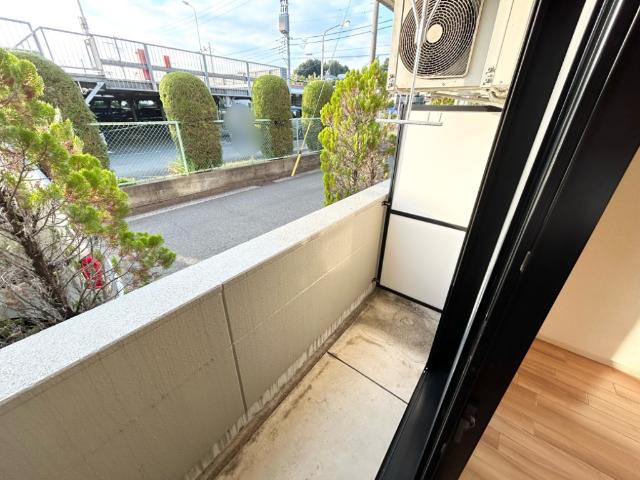 コンフォース光101号室 ベランダ
