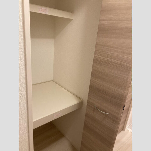 アンジュール舟渡101号室 収納