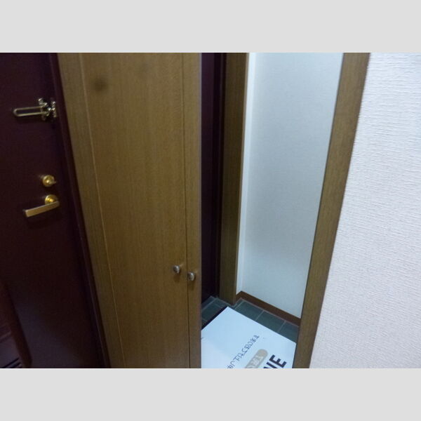 サニーコート18 玄関