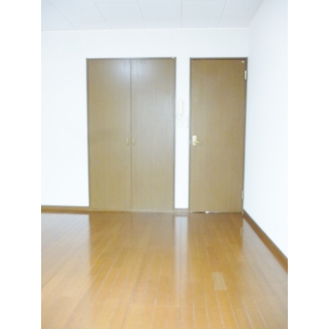 プレジール 花島公園Ⅰ104号室 リビング