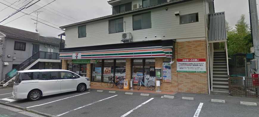 レオネクスト乙艫海岸Ｂ コンビニまで300m（徒歩5分）