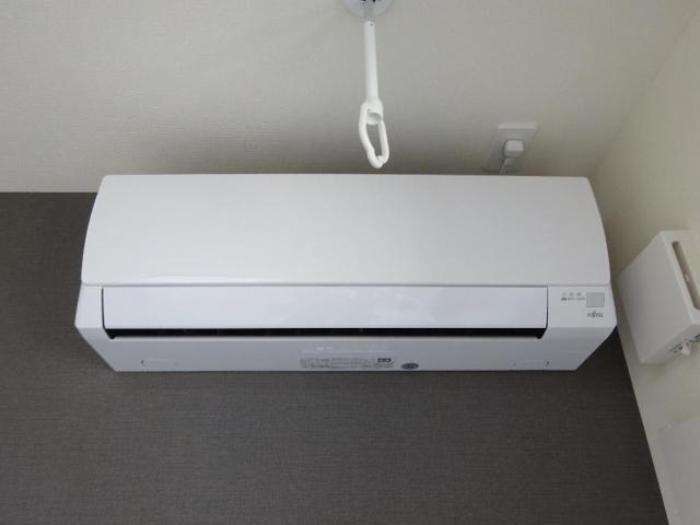 ニューリバーサイド エアコン