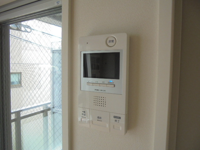 Ｌｉｂｅｒｔｙ　Ｂｅｌｌ0202号室 ＴＶモニターホン