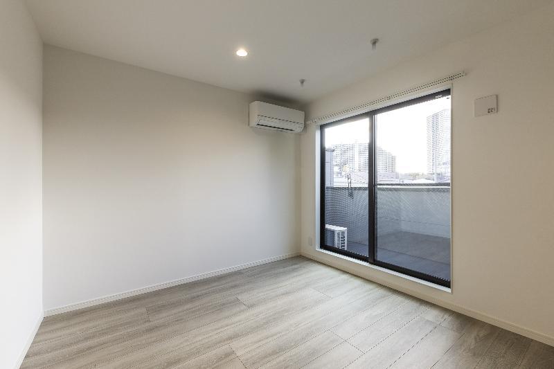 ＬＵＡＮＡ　ＩＮＡＧＥ 内観