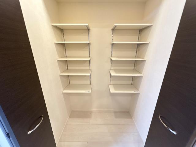 パレス北野108号室 収納