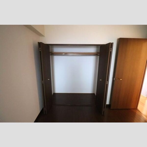 グランディス新八柱 クローゼット