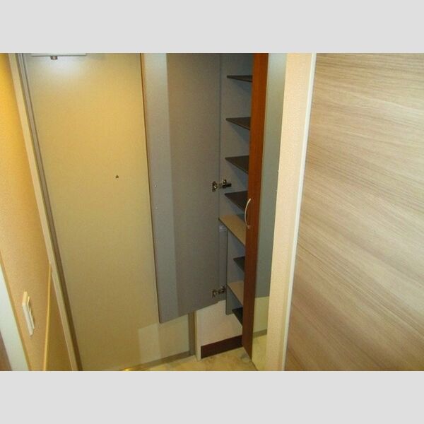 グランツ・シャルロッテ シューズBOX