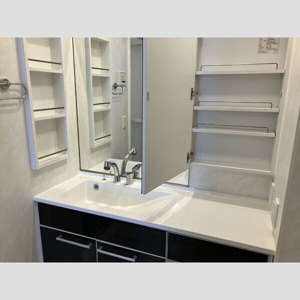 プランタン102号室 洗髪洗面化粧台