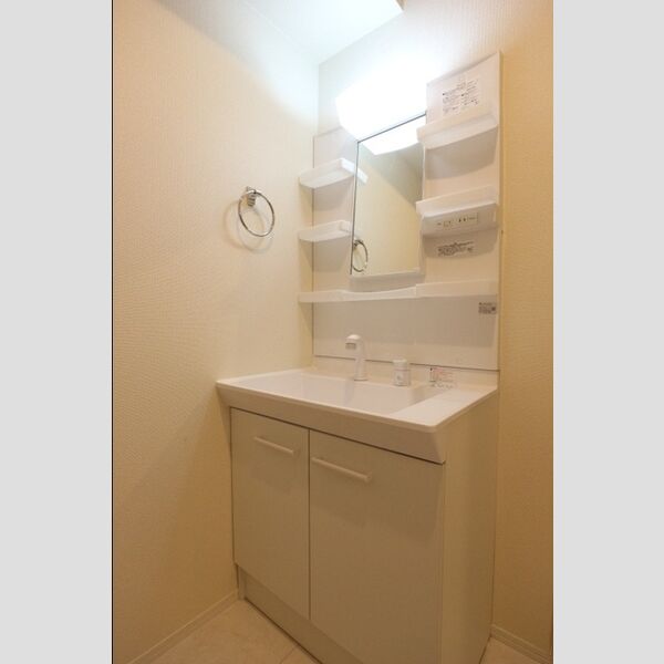 ジラソーレ303号室 洗髪洗面化粧台