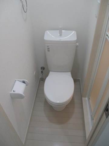 シャンテ谷在家3階 トイレ